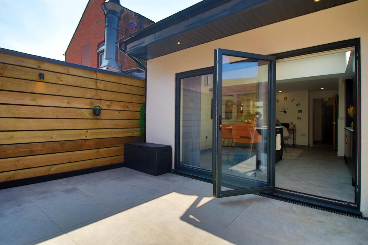 New Spacious 2 Bed Getaway - Private Courtyard! - Underfloor Heating كارديف المظهر الخارجي الصورة